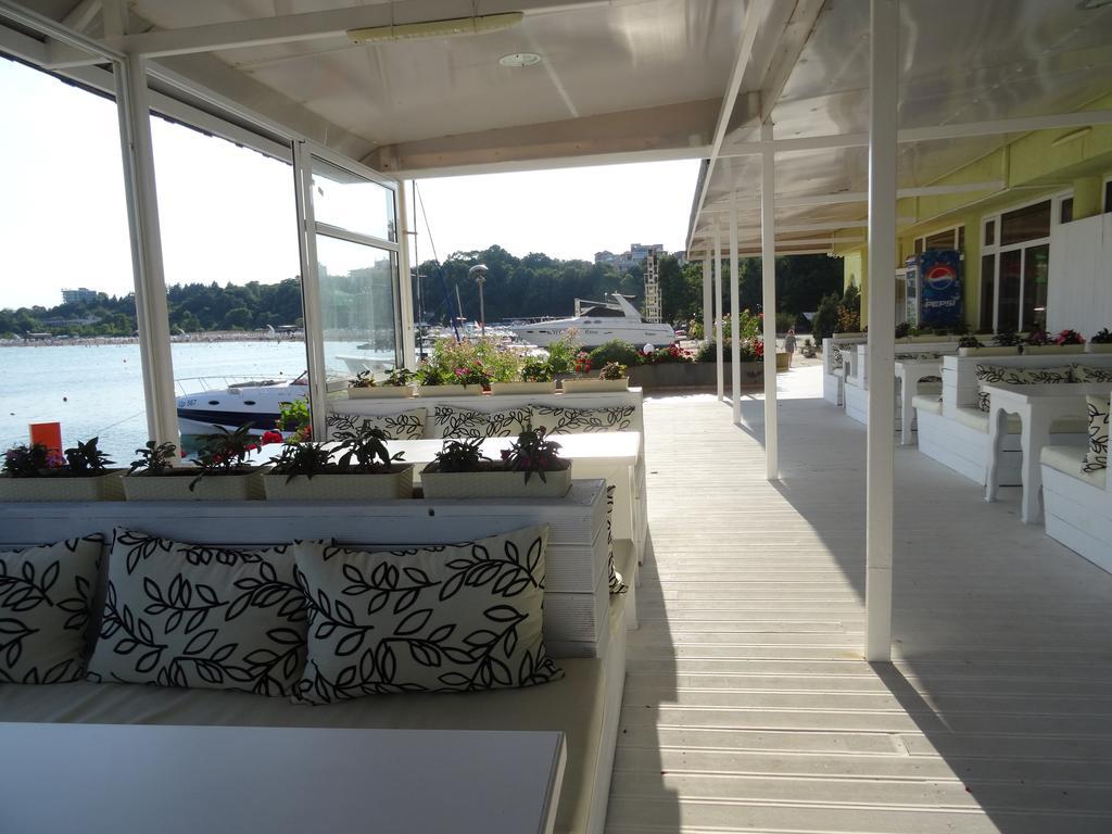 Hotel Marina Kiten  Exterior foto